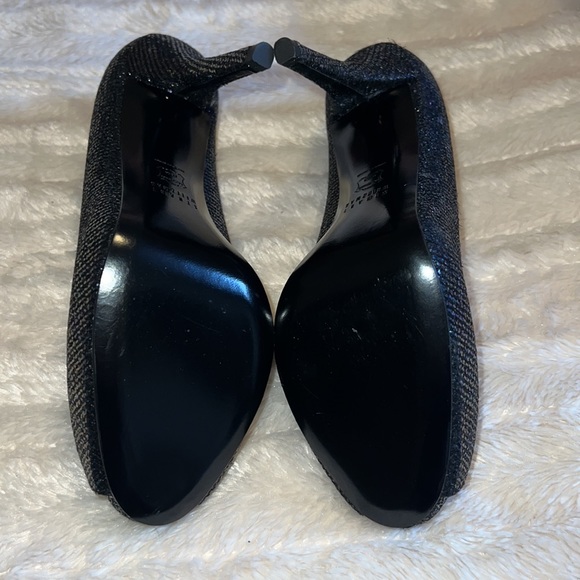 Stuart Weitzman Glitter Holographic Peep Toe Heels Pumps - Picture 7 of 7